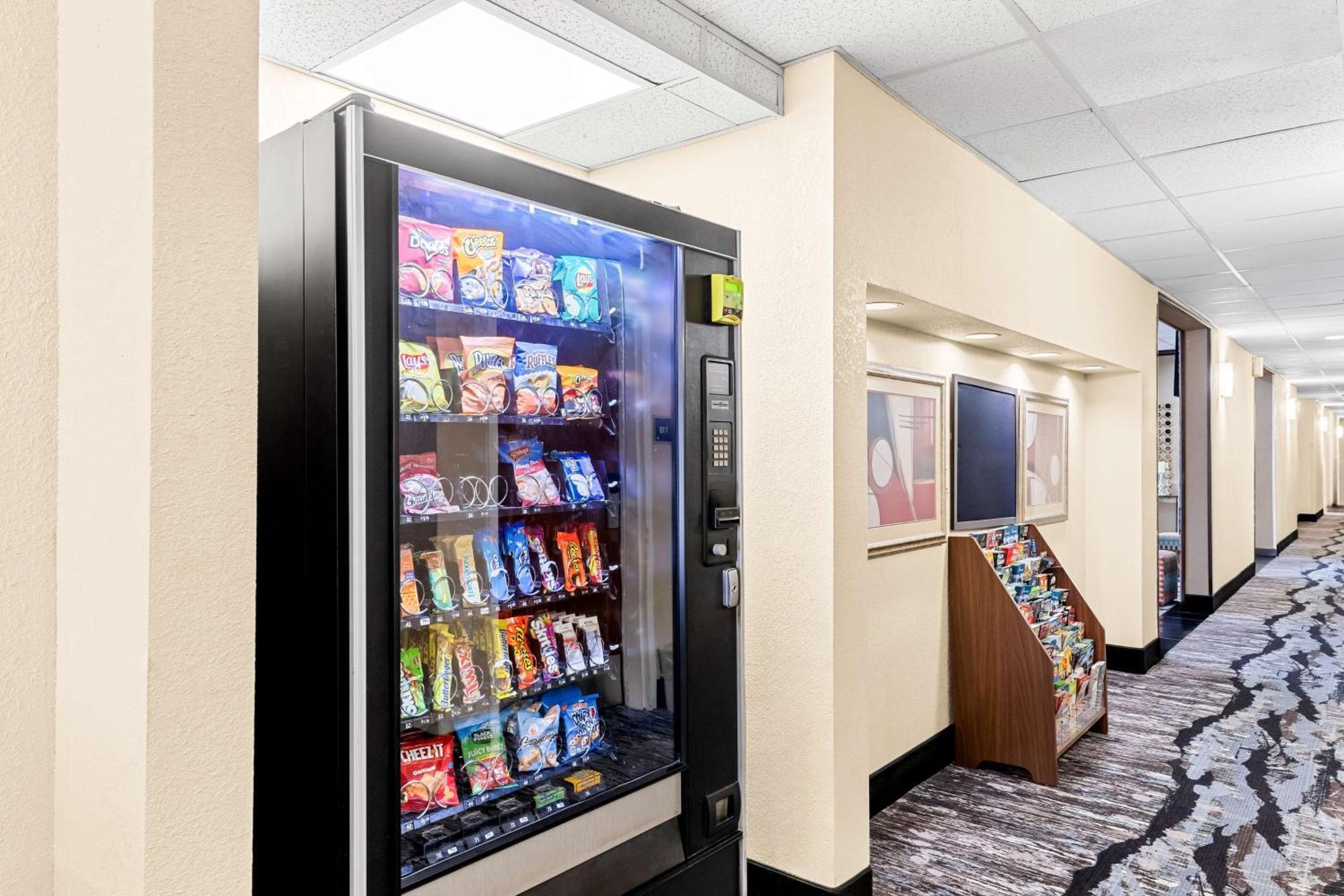 Best Western Gwinnett Center Duluth Extérieur photo